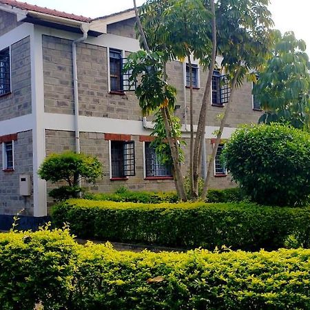 Family Nest Guesthouse Kisumu Bagian luar foto