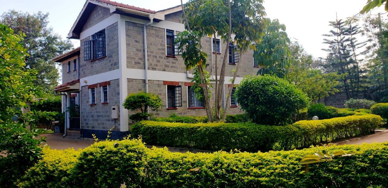 Family Nest Guesthouse Kisumu Bagian luar foto